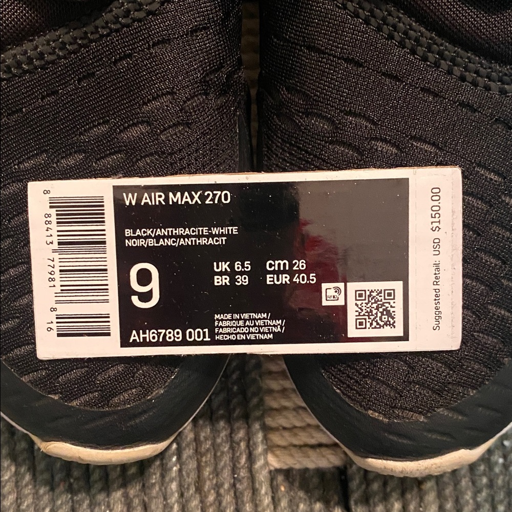 Nike Air Max 270 Black and White Sneakers - Picture 15 of 16